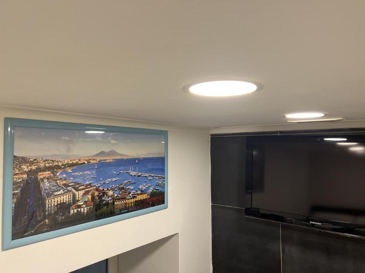 B&B Luna Rossa Naples Exterior photo